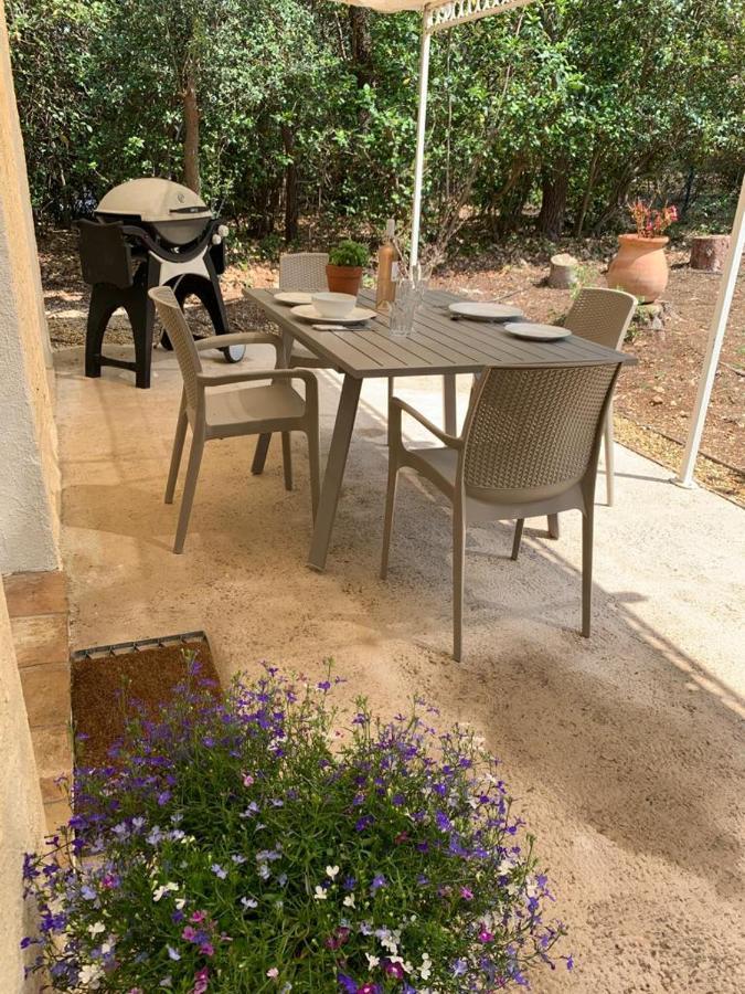 Le Petit Chene Villa Le Castellet  Exterior photo
